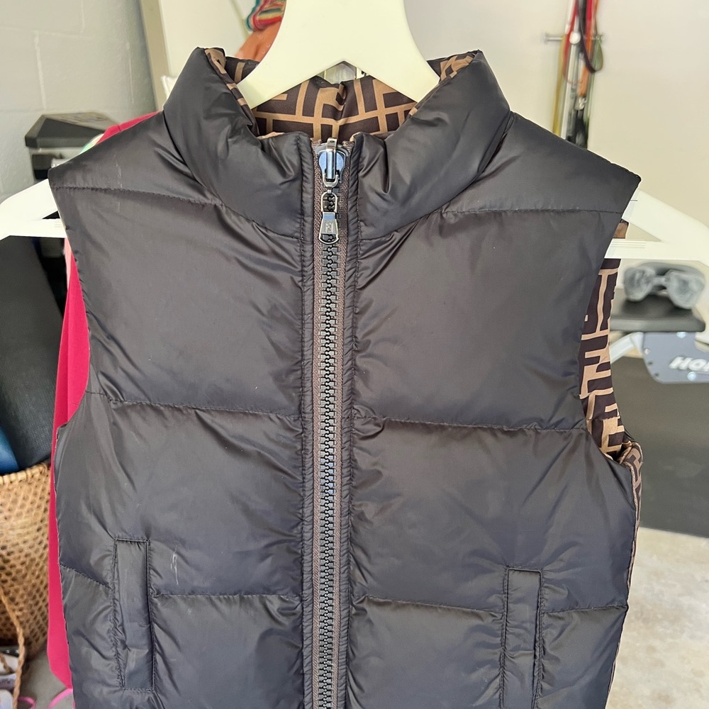 Fendi Brown & Black FF Logo Puffer Vest - Kids - Picture 2 of 7